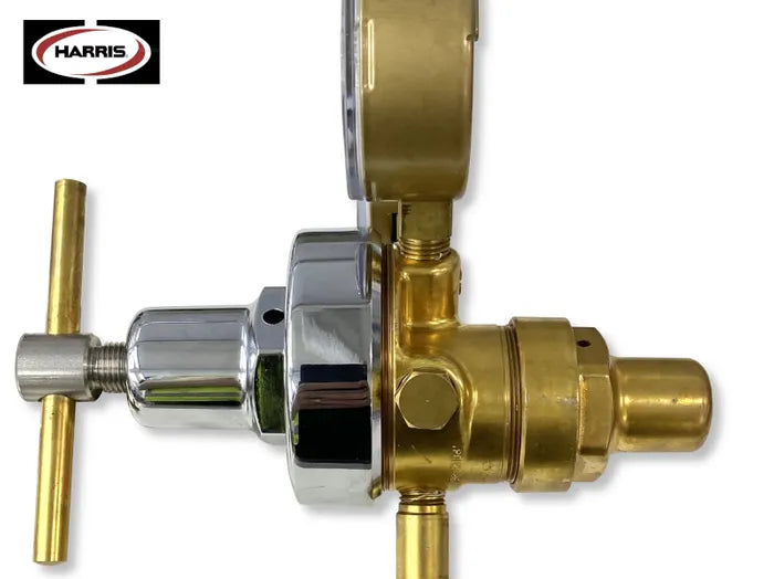 HARRIS REGULATOR OXYGEN 896 VERTICAL INLET 0-2500 - QWS - Welding Supply Solutions