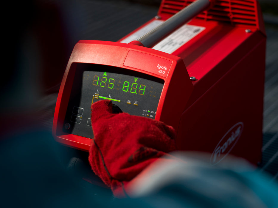 FRONIUS IGNIS 250 INVERTER MMA