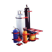 BOTTLECHOCK SINGLE STAINLESS KIT 4 LARGE CYLINDER BRACKET - QWS - Welding Supply Solutions