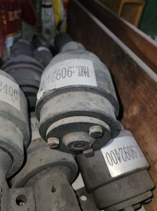 CARRIER ROLLER TO SUIT HITACHI EX / ZX EXCAVATOR SERIES - QWS - Welding Supply Solutions