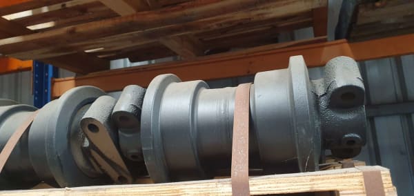 ROLLER TO SUIT KOMATSU EXCAVATOR SERIES - QWS - Welding Supply Solutions