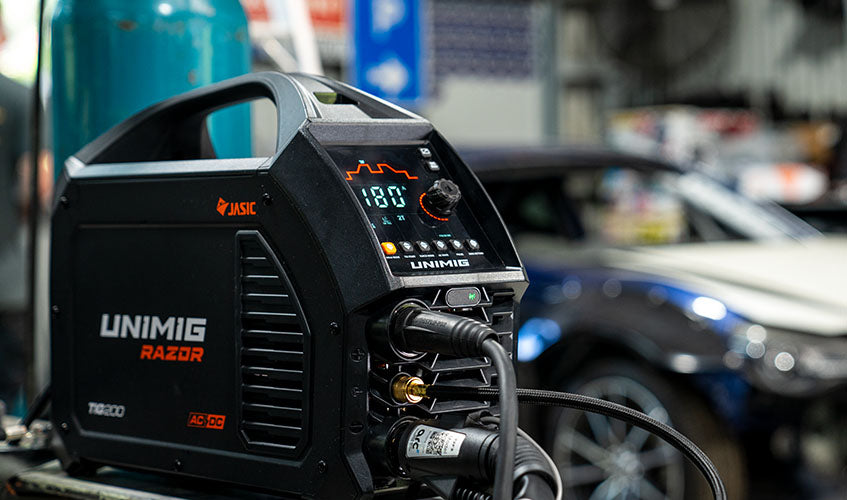 UNIMIG RAZORWELD 200 AC/DC TIG W/ HF PULSE (U12002K) - QWS - Welding Supply Solutions